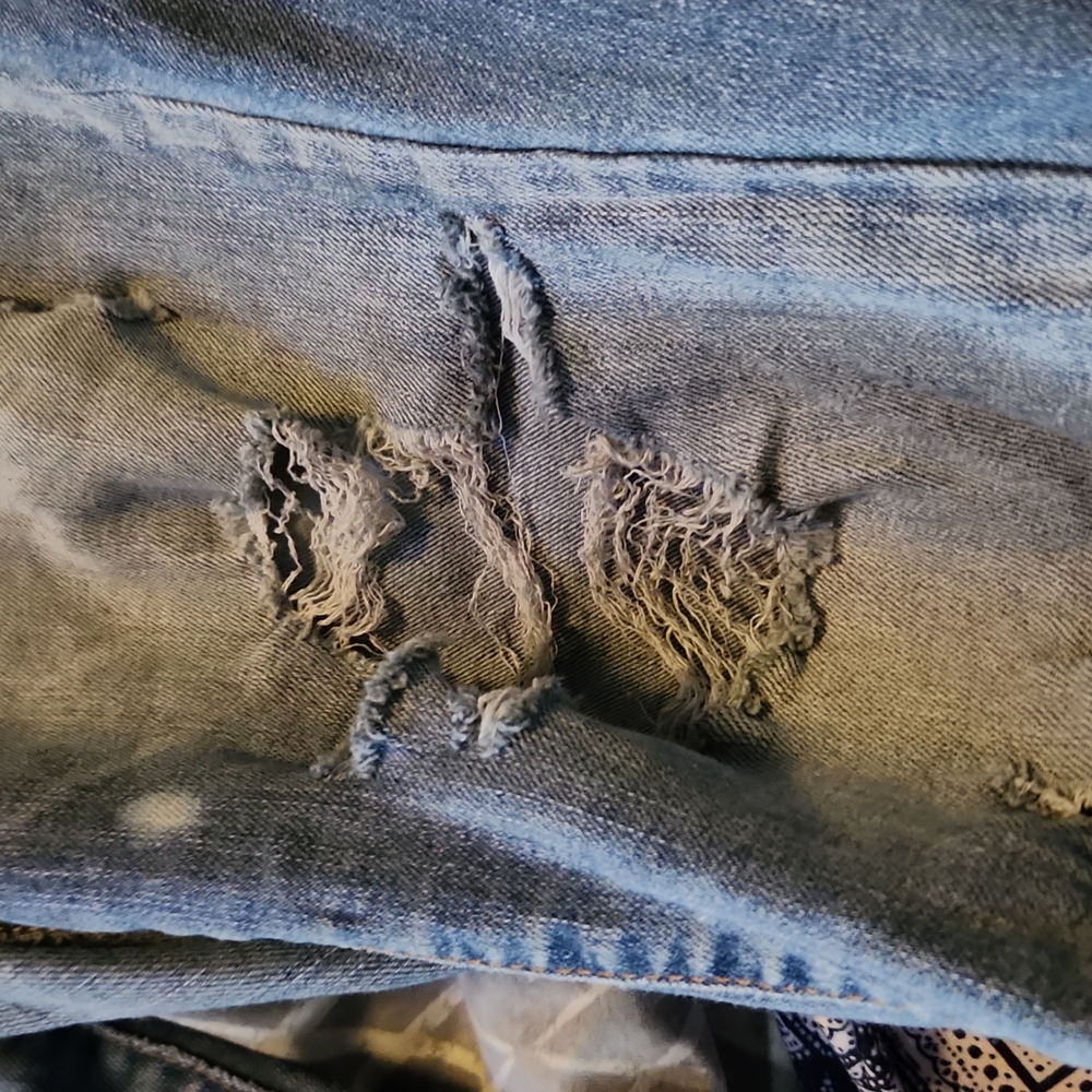 Jeans - Picture 3 of 12
